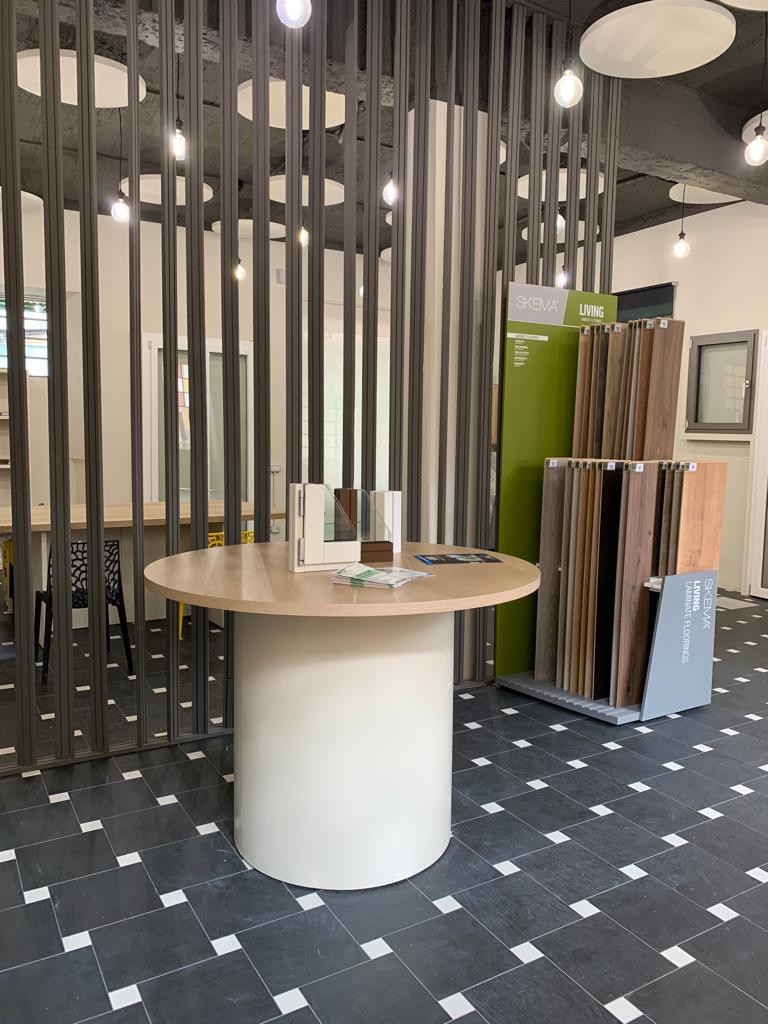 All'interno dello showroom di Sestri Levante